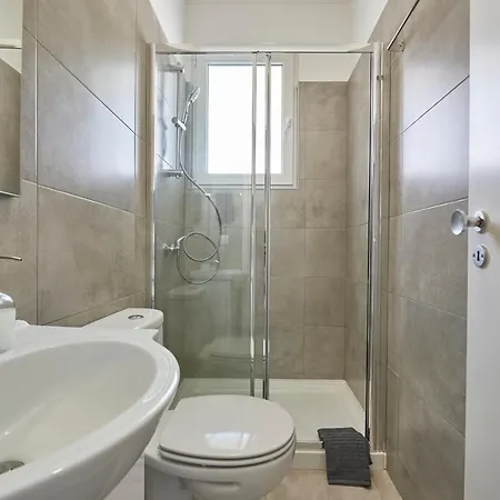Find Out Guest house